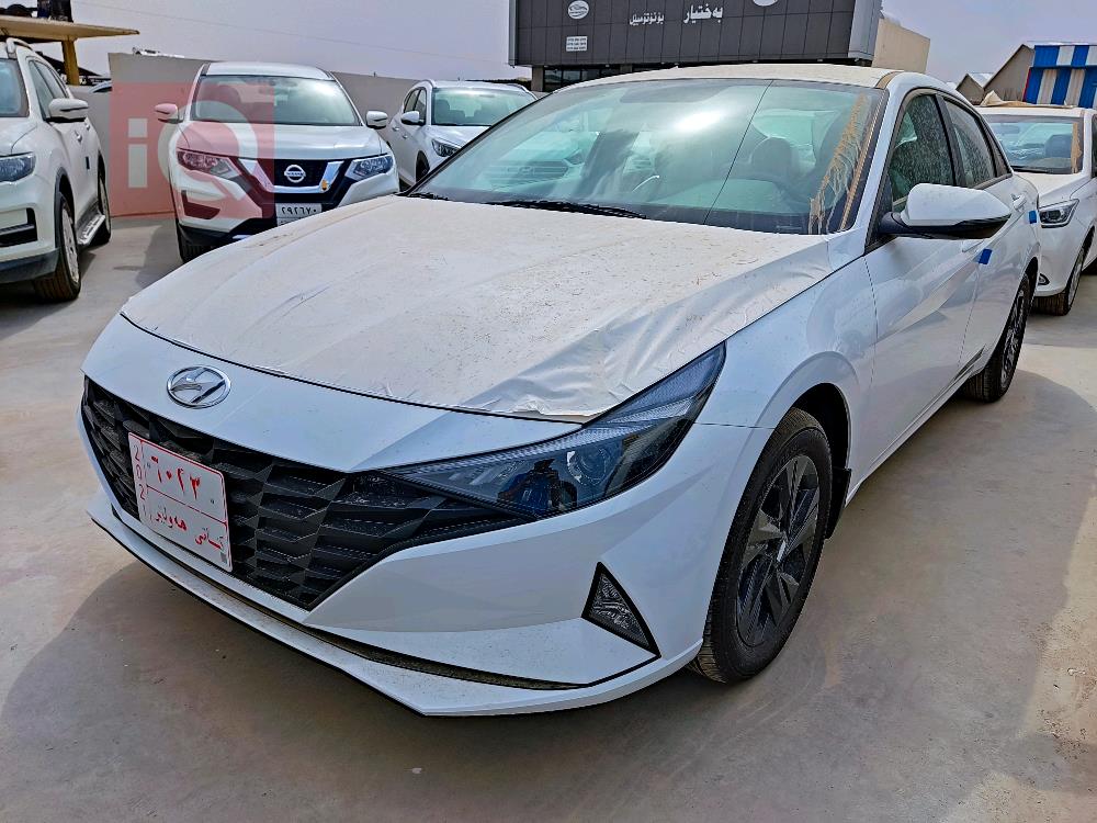 هیوندای ئەلەنترا